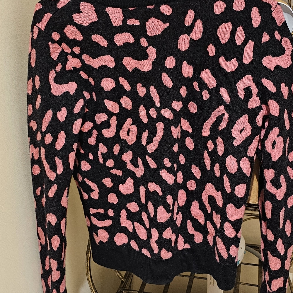 Alice + Olivia Pink and Black Leopard Print Wool Sweater Crewneck Size M